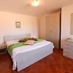 Casa Isabel A