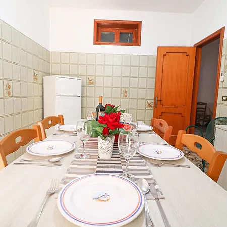 Casa Isabel A Οτράντο