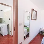 Casa Isabel A Appartement *