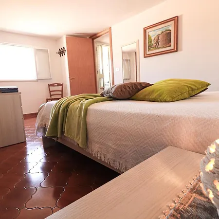 Casa Isabel A Appartement *